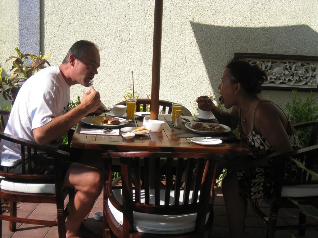 Frangipani Homestay Νούσα Ντούα Εξωτερικό φωτογραφία