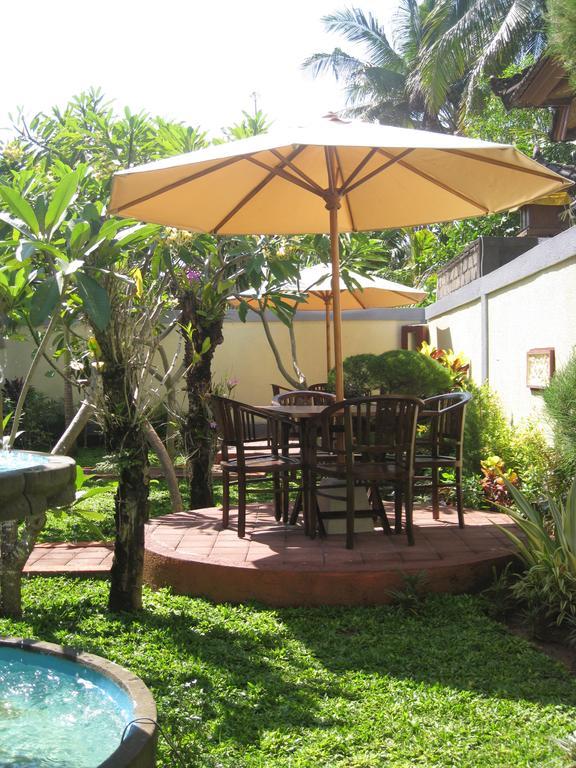 Frangipani Homestay Νούσα Ντούα Εξωτερικό φωτογραφία