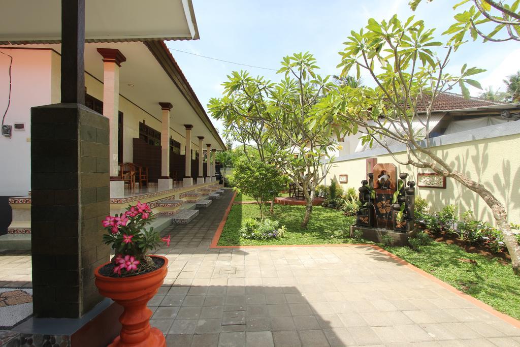 Frangipani Homestay Νούσα Ντούα Εξωτερικό φωτογραφία