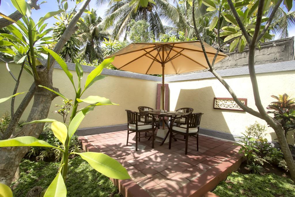 Frangipani Homestay Νούσα Ντούα Εξωτερικό φωτογραφία